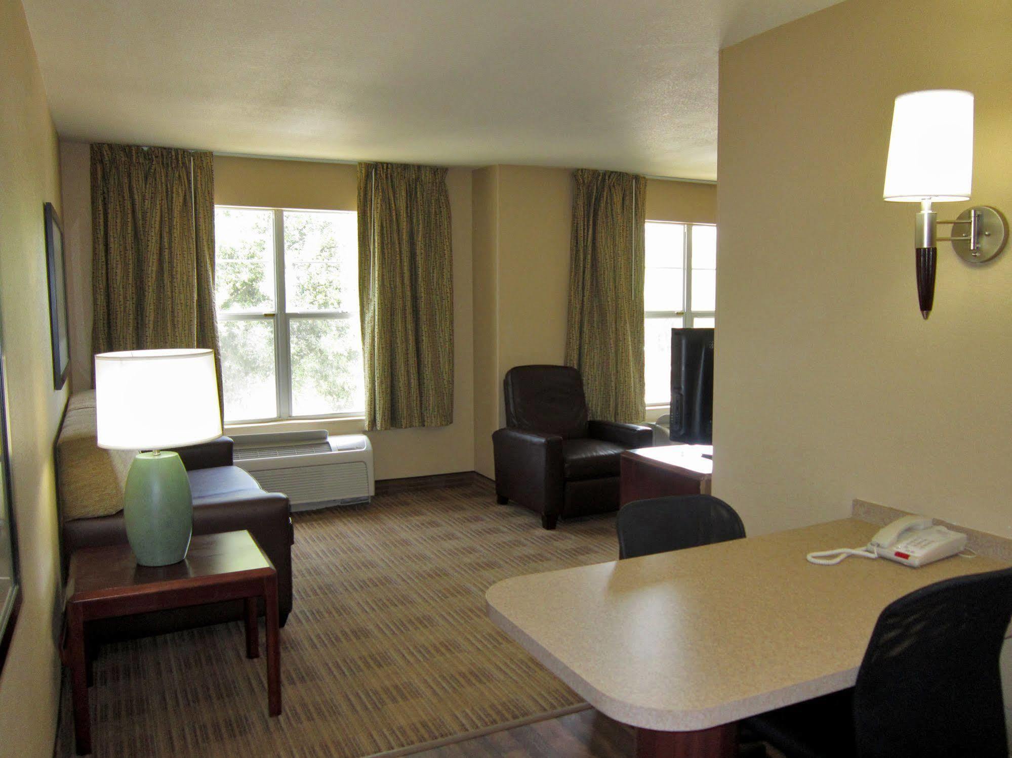 Sonesta Simply Suites Stafford Esterno foto